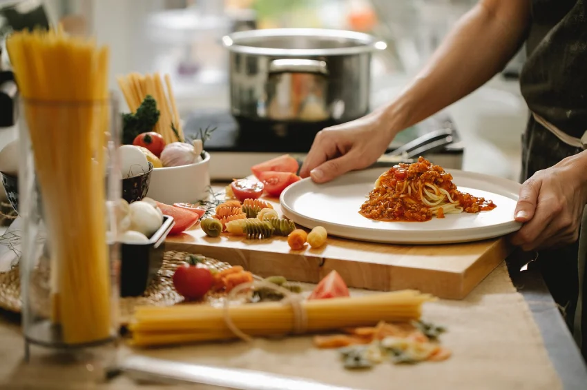 ayindeabdulmajeed44-spaghetti-6639970_1280