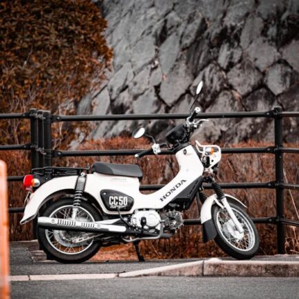 montážny systém pre motorkárov