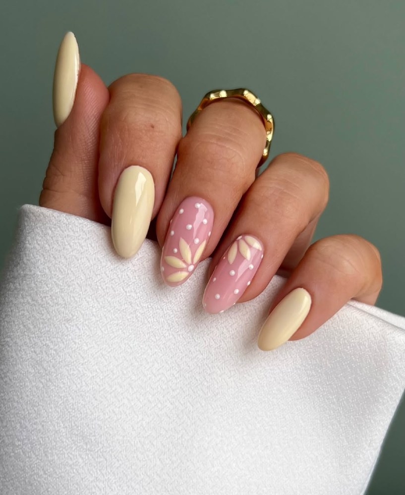 ako skombinovať veľkonočné nechty