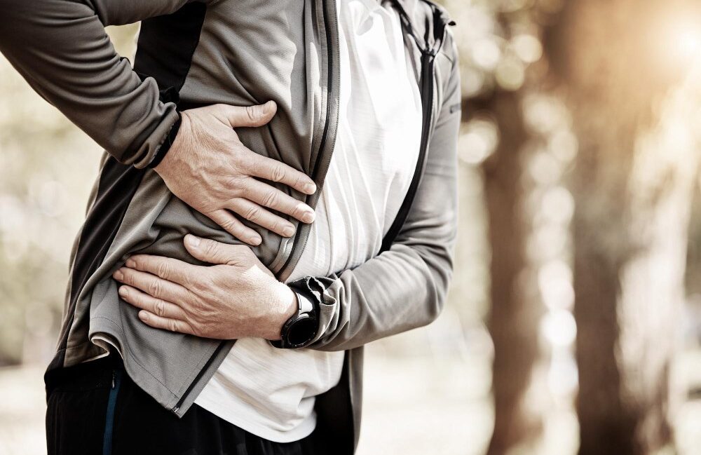 bolesť pod ľavým rebrom